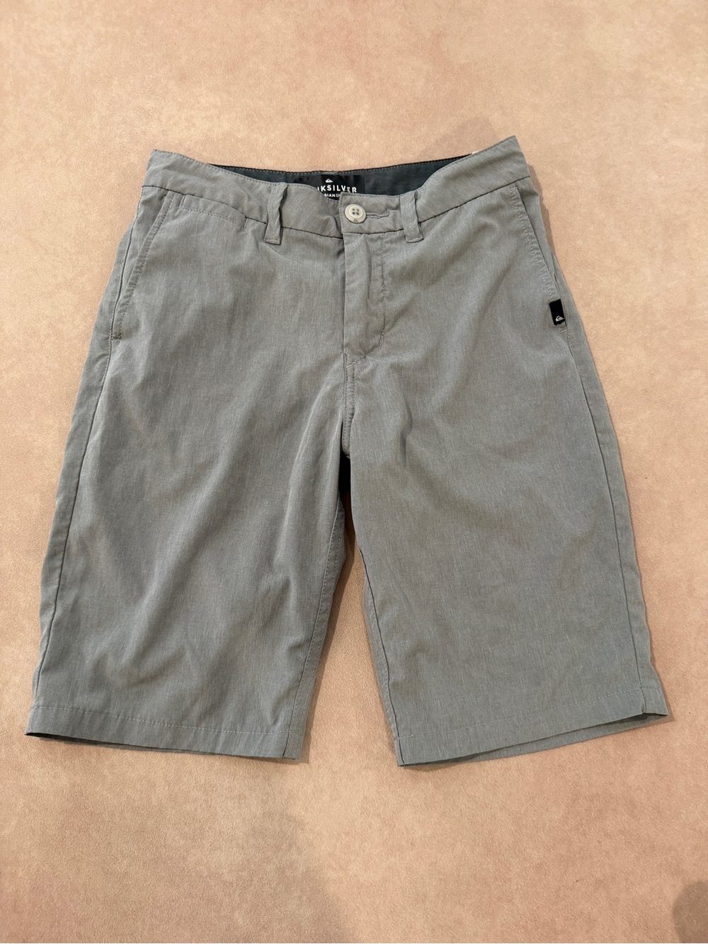 Quiksilver Men's Light Gray Flat-Front Shorts • size 27